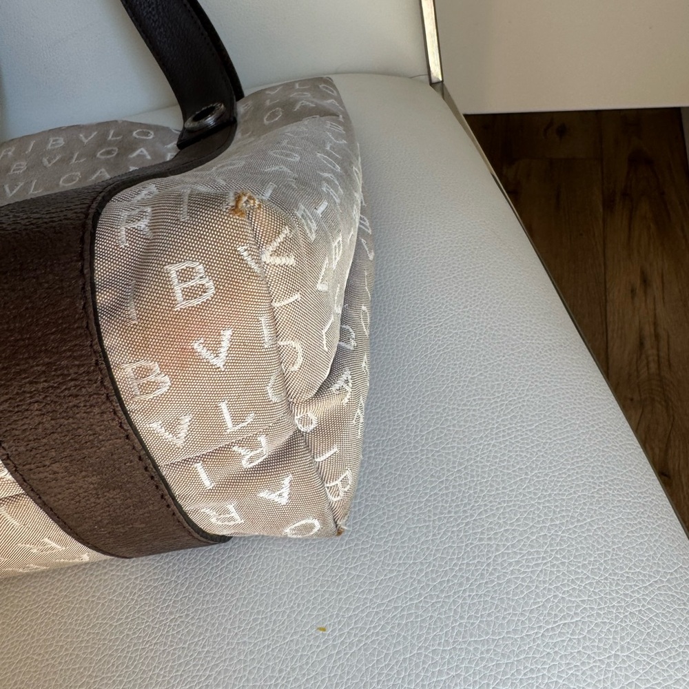 BVLGARI Tote Bag Light Preloved Wear - Picture 6 of 13